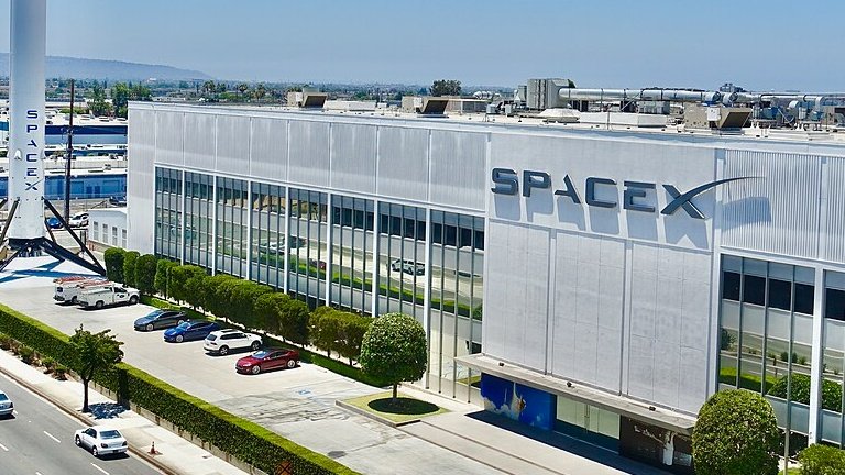 Inside the SpaceX IPO: Who Really Benefits?